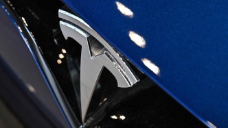 Model S正式停產(chǎn)，馬斯克苦樂(lè)參半