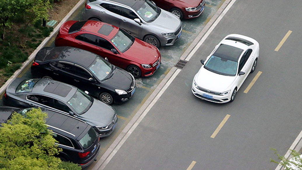 让利于民：多地推行公共停车位全年免费