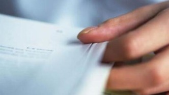 客戶投訴后銀行員工登門要求“談談”，銀行稱系道歉不存在隱私泄露