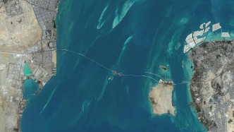 连接沙特和巴林的关键桥梁交通中断