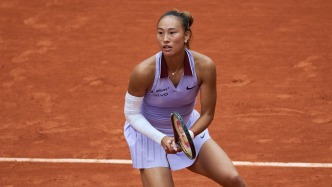 排名下滑保分難度陡升，鄭欽文的紅土賽季注定面對(duì)更多挑戰(zhàn)