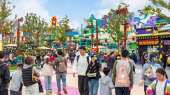 春假叠加清明小长假，上海迪士尼、乐高两大乐园迎客流高峰