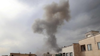 美伊?；鹣鞒龊螅陨腥栽诖驌粢晾蕦?dǎo)彈發(fā)射設(shè)施