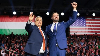 萬斯訪匈高調(diào)力挺歐爾班，反批歐盟干預(yù)匈牙利大選