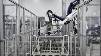 經(jīng)緯度：維護(hù)產(chǎn)業(yè)鏈供應(yīng)鏈安全，讓發(fā)展不“掉鏈”