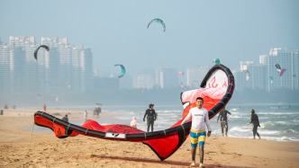 海南高溫預(yù)警升至三級(jí)，明日多地氣溫可達(dá)40℃以上