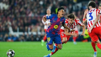 體壇聯(lián)播｜10人巴薩主場不敵馬競，巴黎2比0碾壓利物浦