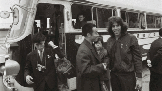 圖憶｜55年前大巴上的偶遇：“乒乓外交”背后的故事