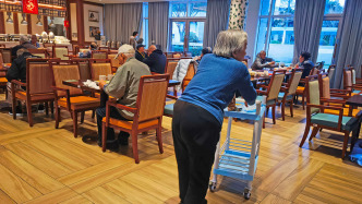 泰康之家CEO：擴(kuò)大“養(yǎng)聯(lián)體”試點(diǎn)，把大型養(yǎng)老社區(qū)服務(wù)能力延伸至居家和社區(qū)