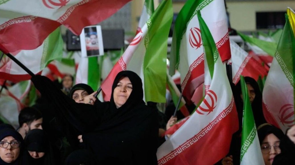 伊朗民众：停火或再战都是伊朗获胜