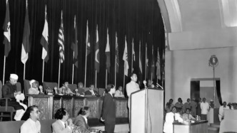 历史上的今天｜1955年4月17日，周恩来总理率中国代表团参加万隆会议