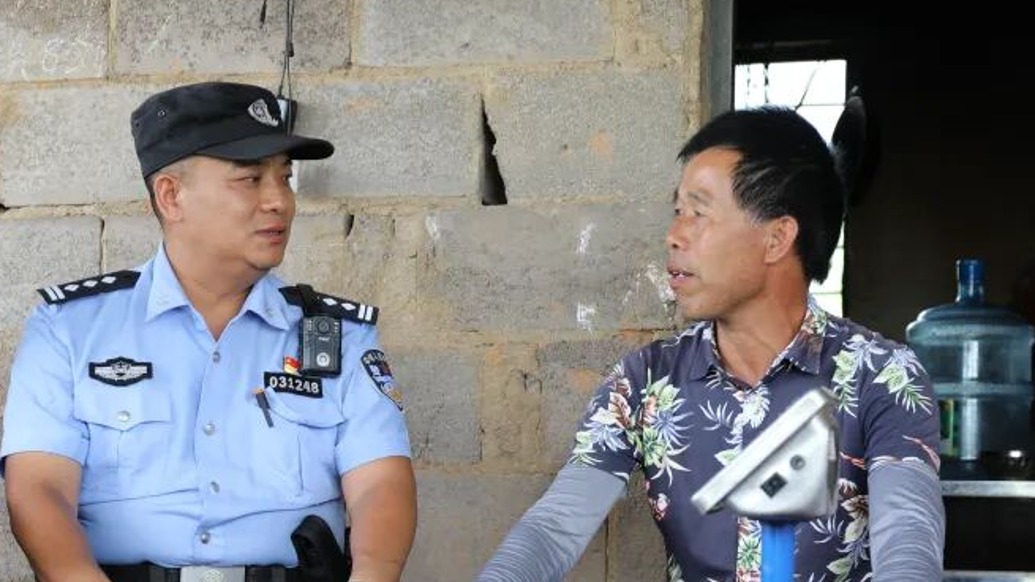 云南楚雄永仁县公安局副局长余红李因公牺牲,年仅45岁