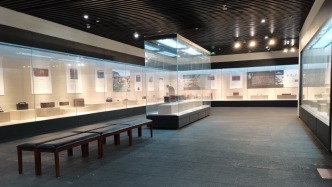 浙江紹興一博物館戰(zhàn)國(guó)青銅劍被指有“拼接痕”，官方：已成立專項(xiàng)工作組