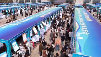 視頻丨“廣撒網(wǎng)”走向“精準(zhǔn)達(dá)” 畢業(yè)生求職哪些崗位機(jī)會(huì)多？