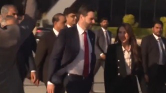 美國(guó)副總統(tǒng)萬斯離開巴基斯坦