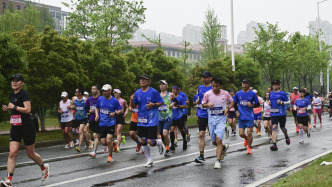 跑馬拉松買房最高補貼10萬元！多地向馬拉松參賽者提供購房優(yōu)惠