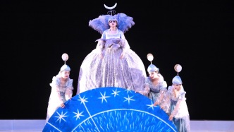 中德藝術(shù)家共吹《魔笛》，上海之春國際音樂節(jié)閉幕