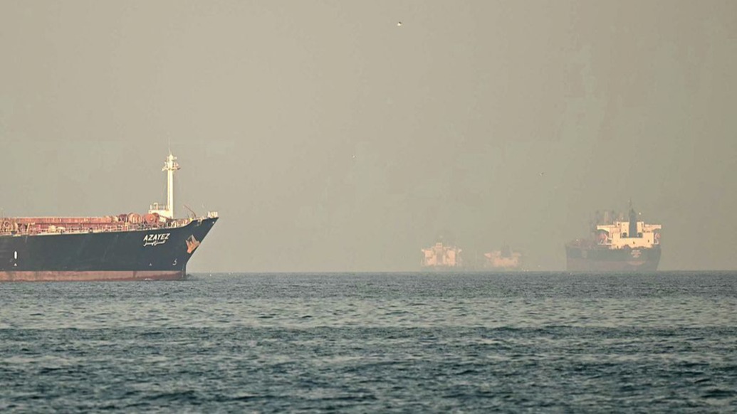 视频丨美称封锁、伊称掌控，谈判无果后霍尔木兹海峡对峙升级