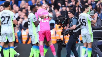 体坛联播｜曼城3比0切尔西，辛纳重返世界第一