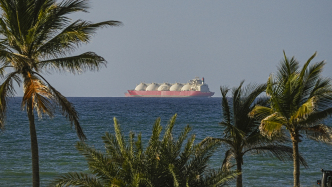 澎湃早晚报｜早餐湃·霍尔木兹谁说了算