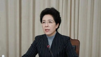 湖南省人大常委会原党组书记乌兰被双开：结交政治骗子，接受高档服装