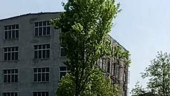 1500㎡樓房被舉報系村干部違建并成打卡地？湖北襄陽市東津鎮(zhèn)：正調(diào)查核實