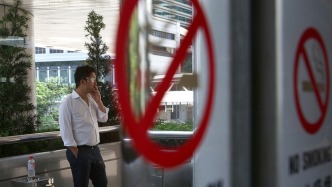 香港控?zé)熢偕墸弘娮訜煍y帶不吸也違法，游客不豁免