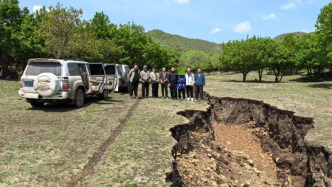 通辽警方打掉一26人跨省盗掘古墓葬团伙，曾破坏省级重点文保单位