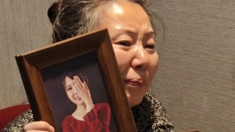 案件受害者屡遭网暴，必须拒绝阴谋论的投喂
