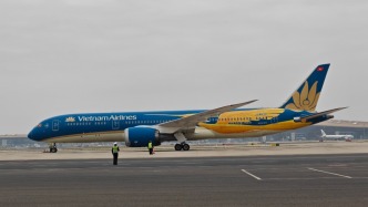 越共中央總書記、國家主席蘇林抵達北京開始訪華