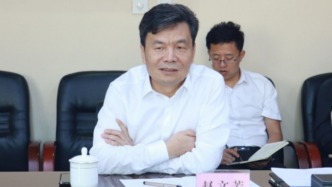 趙文芳任國(guó)家鐵路局副局長(zhǎng)，安路生卸任