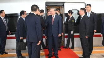 視頻丨越共中央總書記、國家主席蘇林乘高鐵赴雄安新區(qū)參訪