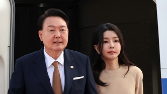 韩国前总统尹锡悦夫妇时隔9个月法庭相见