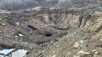 辽金古墓遭盗掘，内蒙古警方辗转7省区摧毁26人盗墓团伙