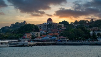 福建廈門(mén)推出“首來(lái)臺(tái)胞廈門(mén)服務(wù)包”，國(guó)臺(tái)辦：歡迎越來(lái)越多臺(tái)灣同胞前來(lái)廈門(mén)