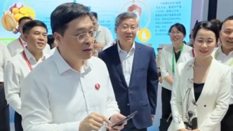 廣西壯族自治區(qū)主席580元買包后：崇左文旅跟進“安利”，同款已賣斷貨