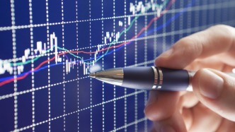 去年股基冠军最新持仓出炉：增持新易盛、中际旭创，永鼎股份成“新宠”