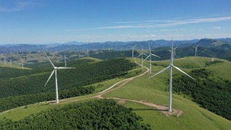 风电拉动净利增超9%，新天绿能剥离光伏资产，加码气电融合