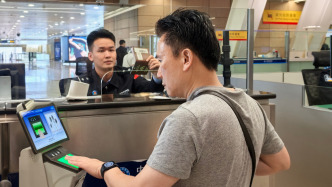 日均超2400人次，上海浦東機(jī)場口岸近期迎來泰國旅客入境高峰