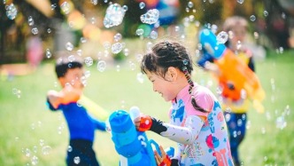 国家发改委：鼓励更多地方探索“春秋假”，做好学生家长休假衔接