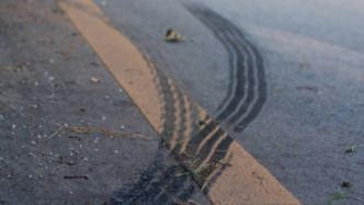 成都公布客車超載追尾半掛車致6死事故調(diào)查報告：駕駛員涉嫌交通肇事罪