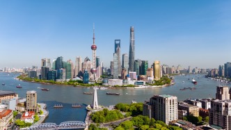 觀察｜從三大先導(dǎo)產(chǎn)業(yè)到十大硬核產(chǎn)業(yè)集群，36歲的浦東有何不同？