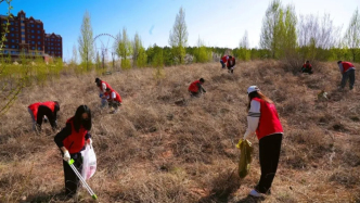 推进治理过敏性鼻炎：鄂尔多斯康巴什区将每周五定为“除蒿日”