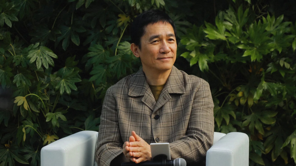 63岁梁朝伟：如果用一种植物来形容我，那就是夜来香