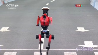 50分26秒！2026北京亦莊人形機(jī)器人半馬冠軍出爐