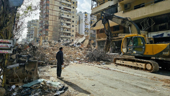 圖說(shuō)｜?；鸷罄璋湍勖癖娭胤导覉@：喜悅僅片刻，滿目皆瘡痍