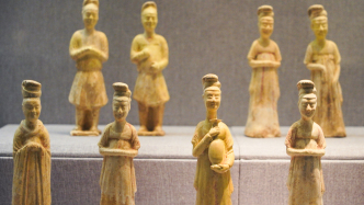 唐代伎術(shù)官的整體圖景——評《執(zhí)伎以事上：唐代伎術(shù)官研究》