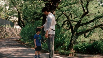 在新居與墳?zāi)怪g，他和父親一起造了一座花園｜翻翻書·送書