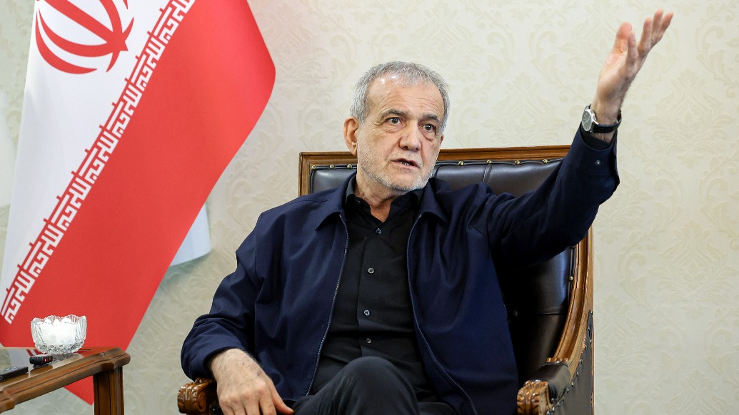 伊朗总统：美国持续表现出背信弃义、霸凌且不合理的行为