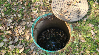 长沙一岁幼童在湿地公园玩耍坠入窨井，管理方：已整改，愿商讨赔偿